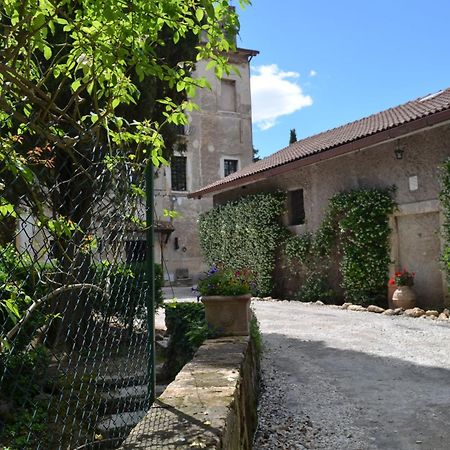 לינה וארוחת בוקר טיבולי Casale Colleoni מראה חיצוני תמונה