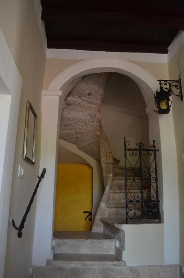 לינה וארוחת בוקר טיבולי Casale Colleoni מראה חיצוני תמונה