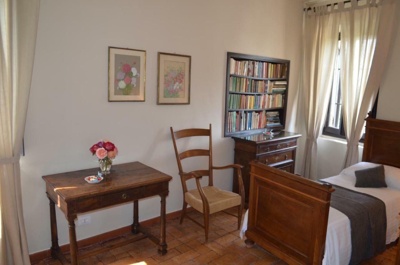 לינה וארוחת בוקר טיבולי Casale Colleoni מראה חיצוני תמונה