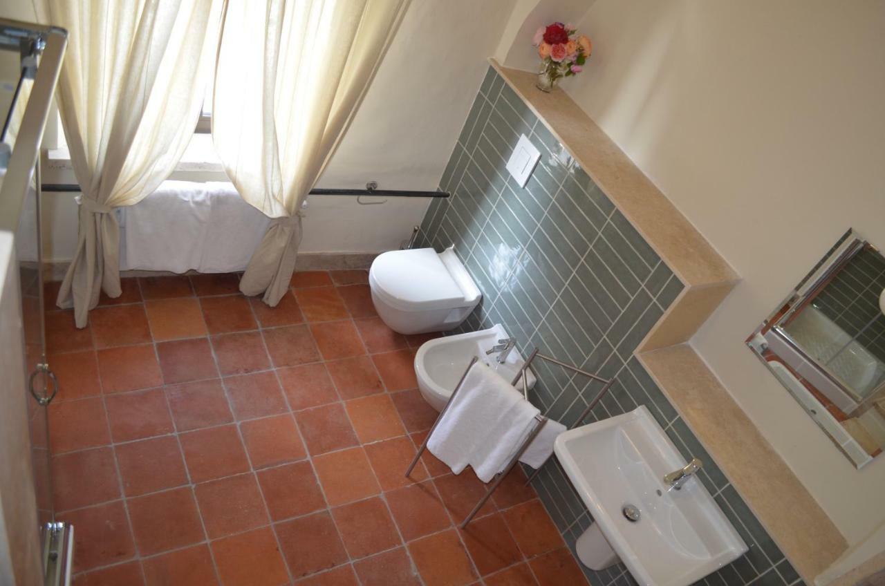 לינה וארוחת בוקר טיבולי Casale Colleoni מראה חיצוני תמונה