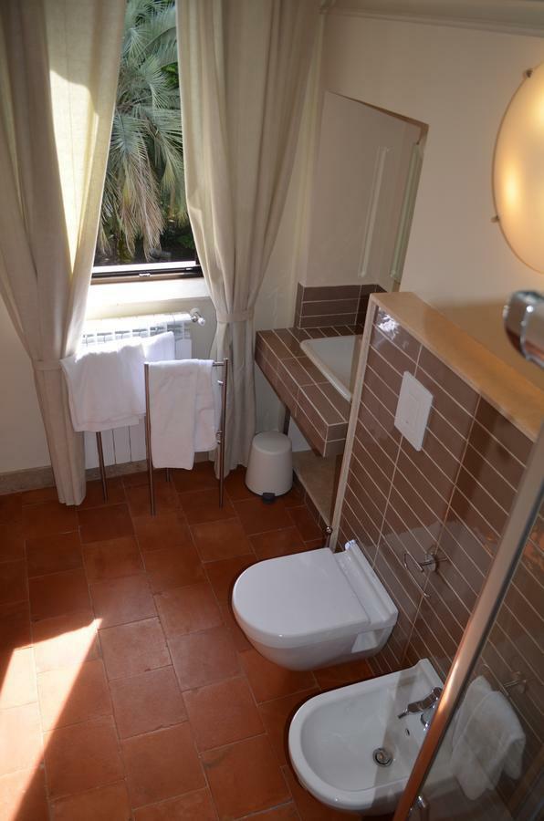 לינה וארוחת בוקר טיבולי Casale Colleoni מראה חיצוני תמונה